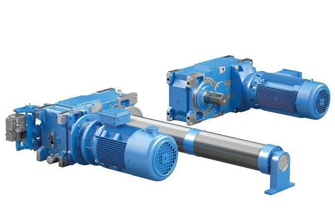 Tank Cleaning Machine